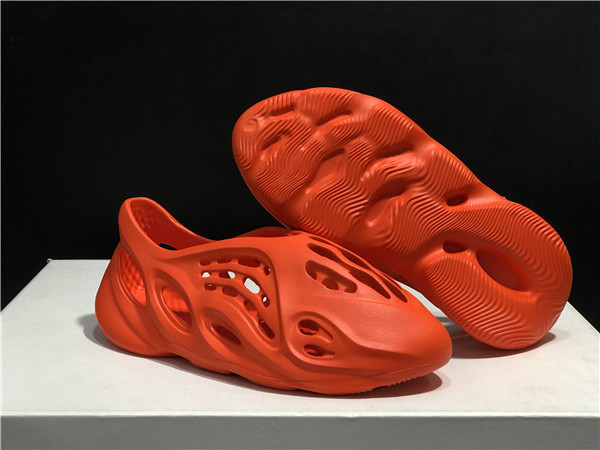 Men's Yeezy Foam Runner 